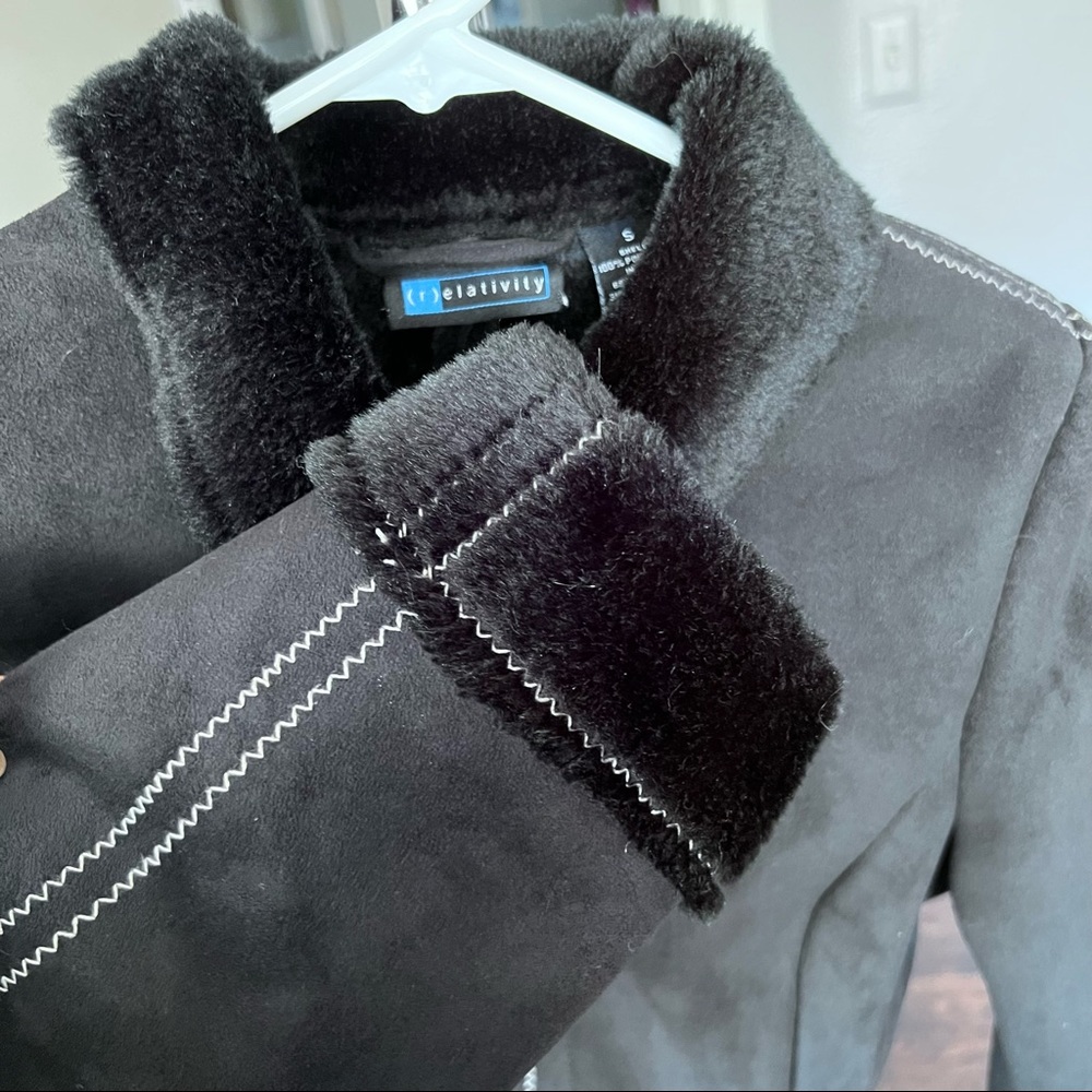 Jacket - Picture 4 of 4